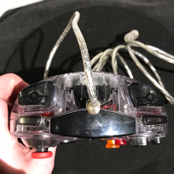 GameStop Nintendo GameCube LED Controller (RED) - Picture 7 of 7